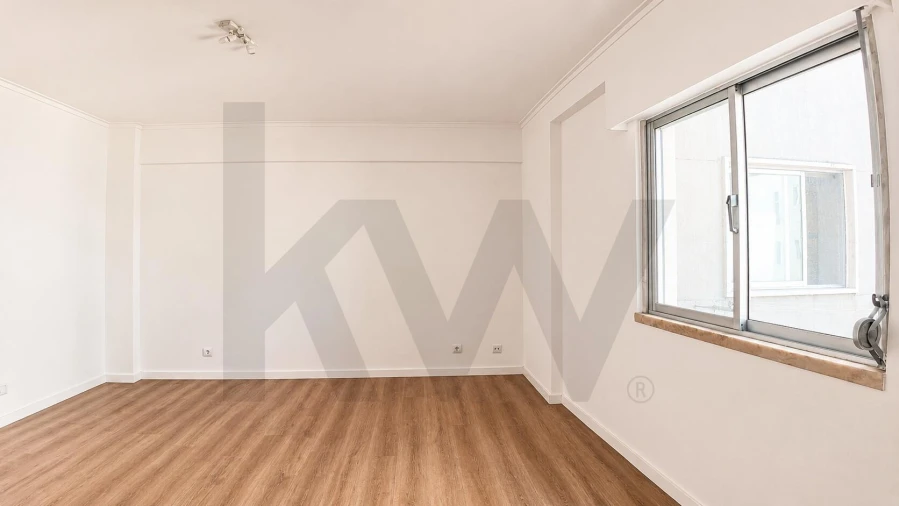 Apartamento para Venda em Agualva e Mira-Sintra Foto 3