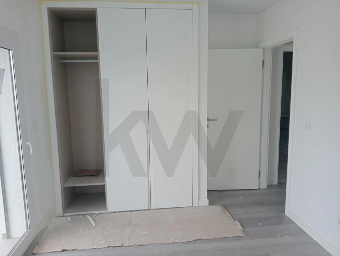 Moradia T3 para Venda em Corroios Foto 12