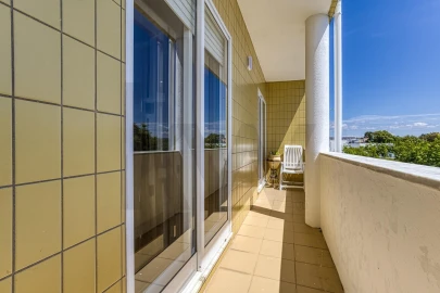 Apartamento T3 para Venda em Grijó e Sermonde