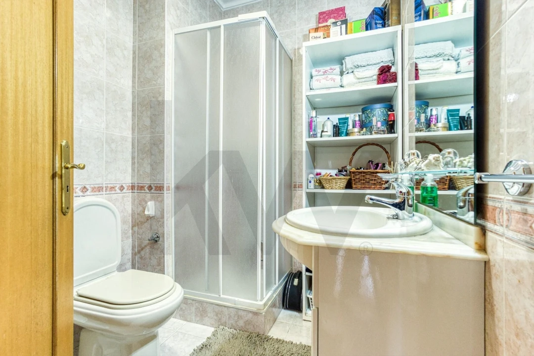 Apartamento T3 para Venda em Grijó e Sermonde Foto 32