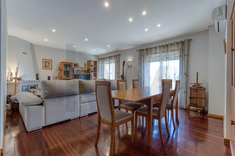 Apartamento T3 para Venda em Grijó e Sermonde Foto 11