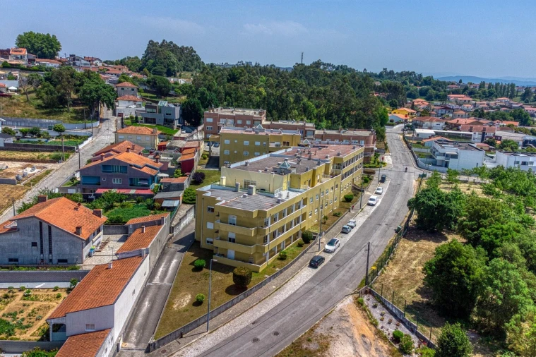 Apartamento T3 para Venda em Grijó e Sermonde Foto 47