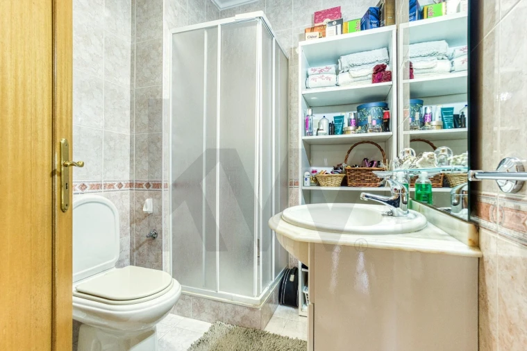 Apartamento T3 para Venda em Grijó e Sermonde Foto 32