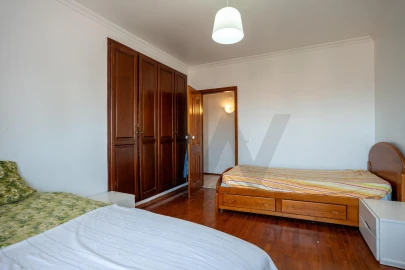 Apartamento T4 para Venda em Alpiarça