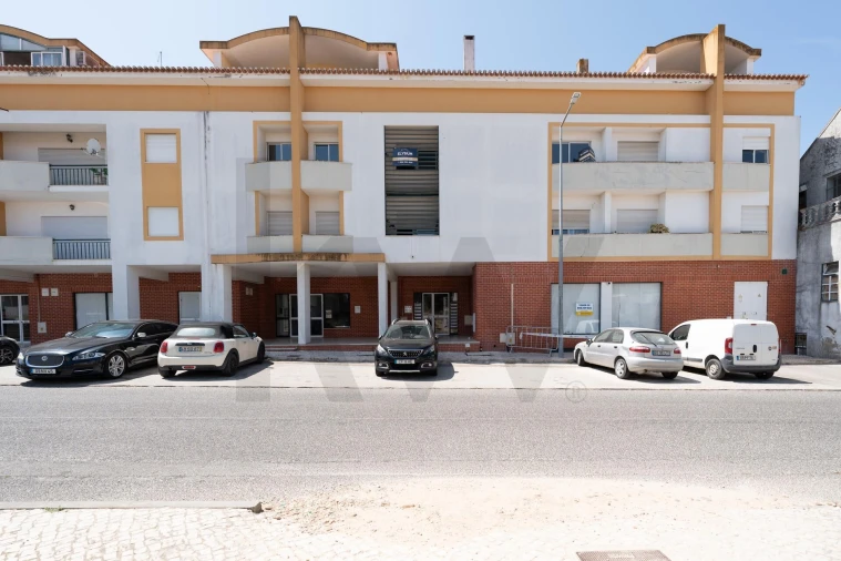 Apartamento T4 para Venda em Alpiarça Foto 2