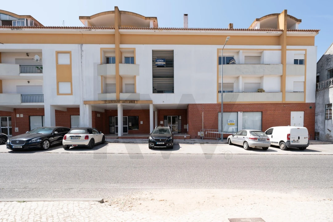 Apartamento T4 para Venda em Alpiarça Foto 2