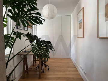 Apartamento T2 para Arrendamento em Campo de Ourique