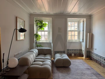 Apartamento T2 para Arrendamento em Campo de Ourique