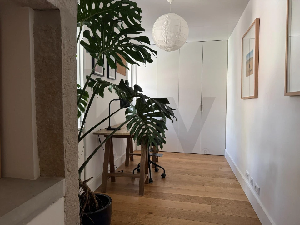 Apartamento T2 para Arrendamento em Campo de Ourique Foto 16