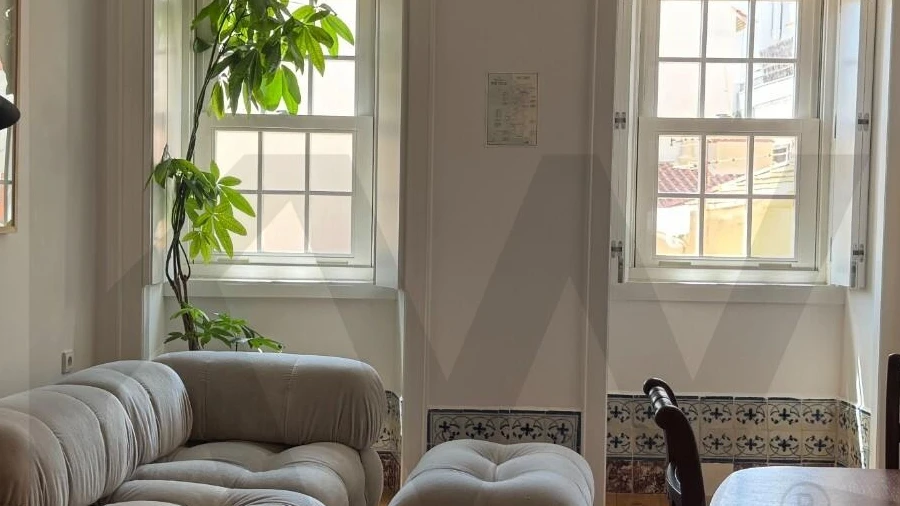 Apartamento T2 para Arrendamento em Campo de Ourique