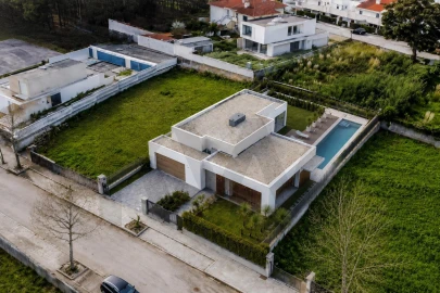 Terreno para Venda em Grijó e Sermonde