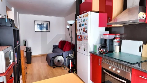 Apartamento T1 para Venda em Alfragide
