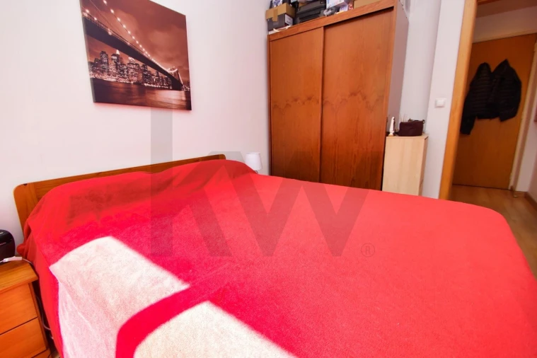 Apartamento T1 para Venda em Alfragide Foto 7