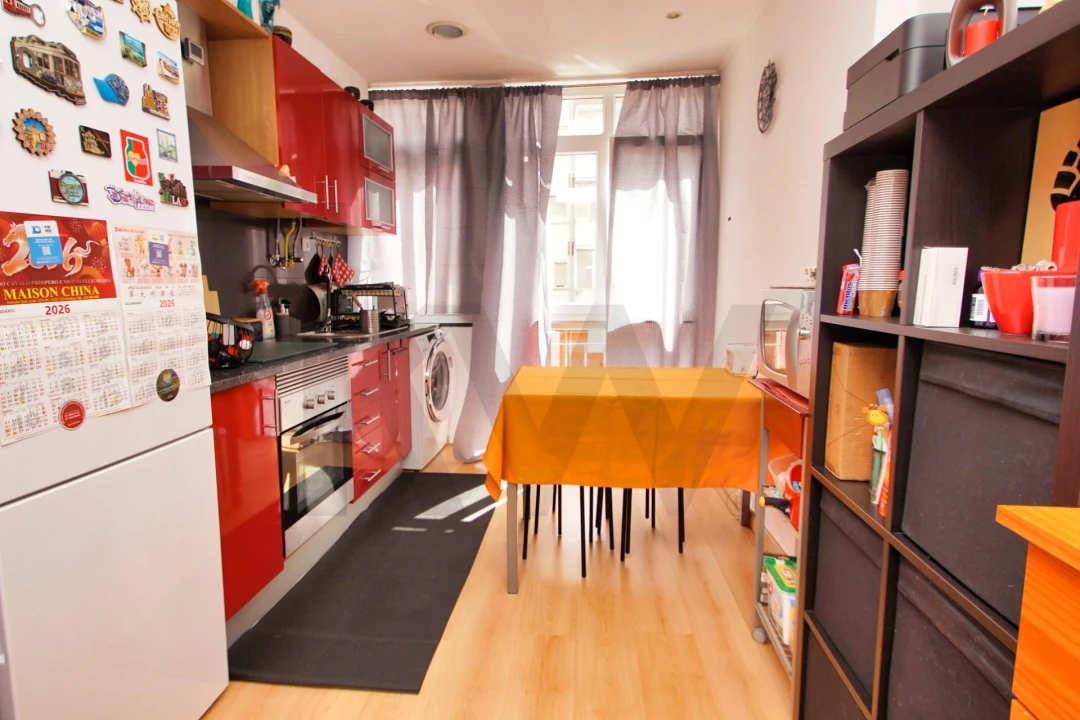 Apartamento T1 para Venda em Alfragide Foto 13