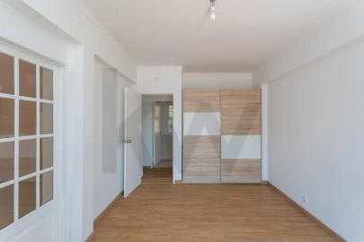 Moradia T4 para Arrendamento em Oeiras e São Julião da Barra, Paço de Arcos e Caxias