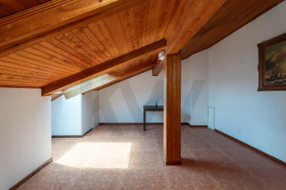 Moradia T4 para Arrendamento em Oeiras e São Julião da Barra, Paço de Arcos e Caxias