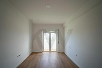 Apartamento T1 para Venda em São João das Lampas e Terrugem