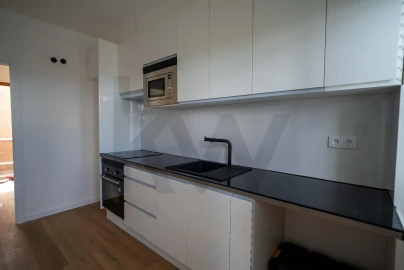 Apartamento T1 para Venda em São João das Lampas e Terrugem