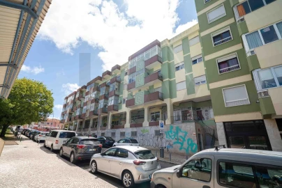Apartamento T1 para Venda em São João das Lampas e Terrugem