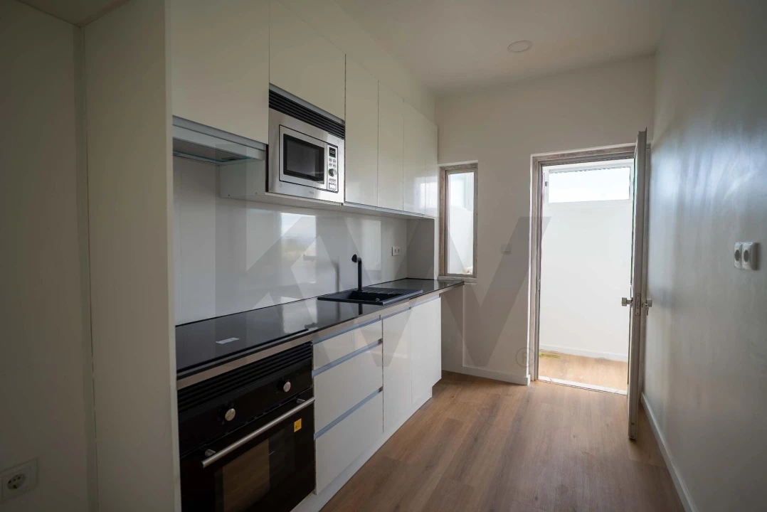 Apartamento T1 para Venda em São João das Lampas e Terrugem Foto 1