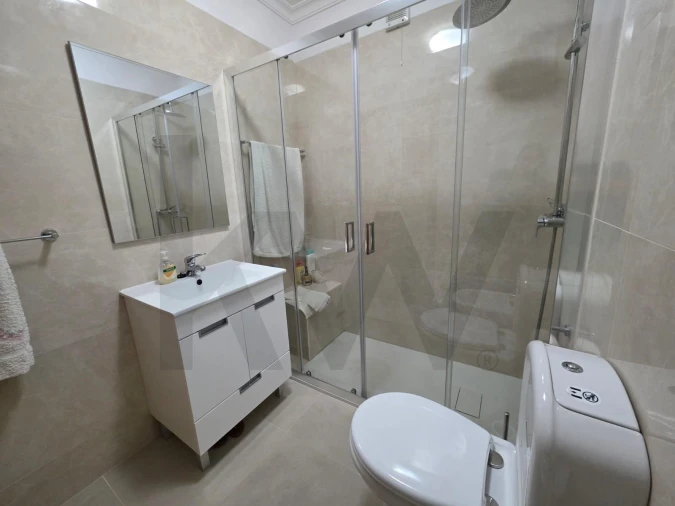 Apartamento T1 para Arrendamento em Monte Gordo Foto 17