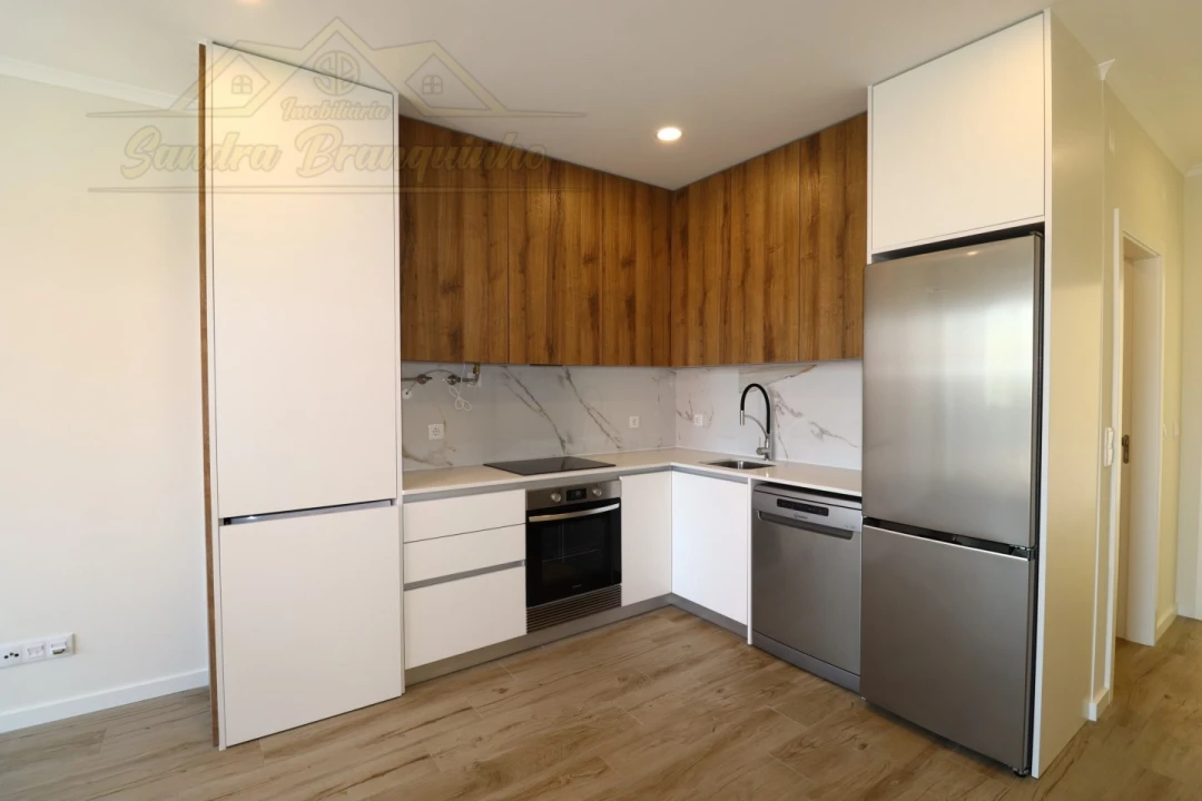 Apartamento T1 para Venda em Alfeizerão Foto 13