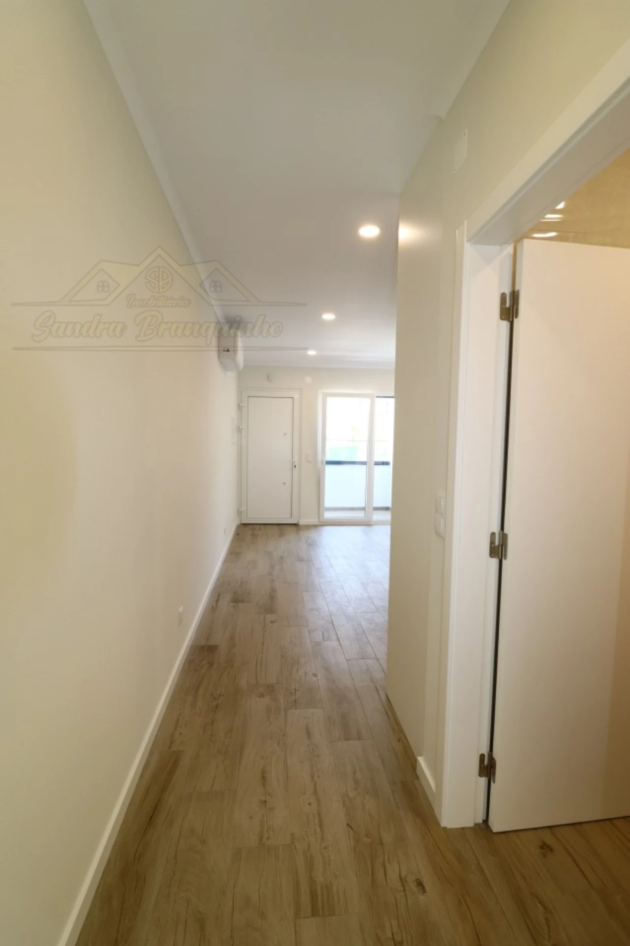 Apartamento T1 para Venda em Alfeizerão Foto 25