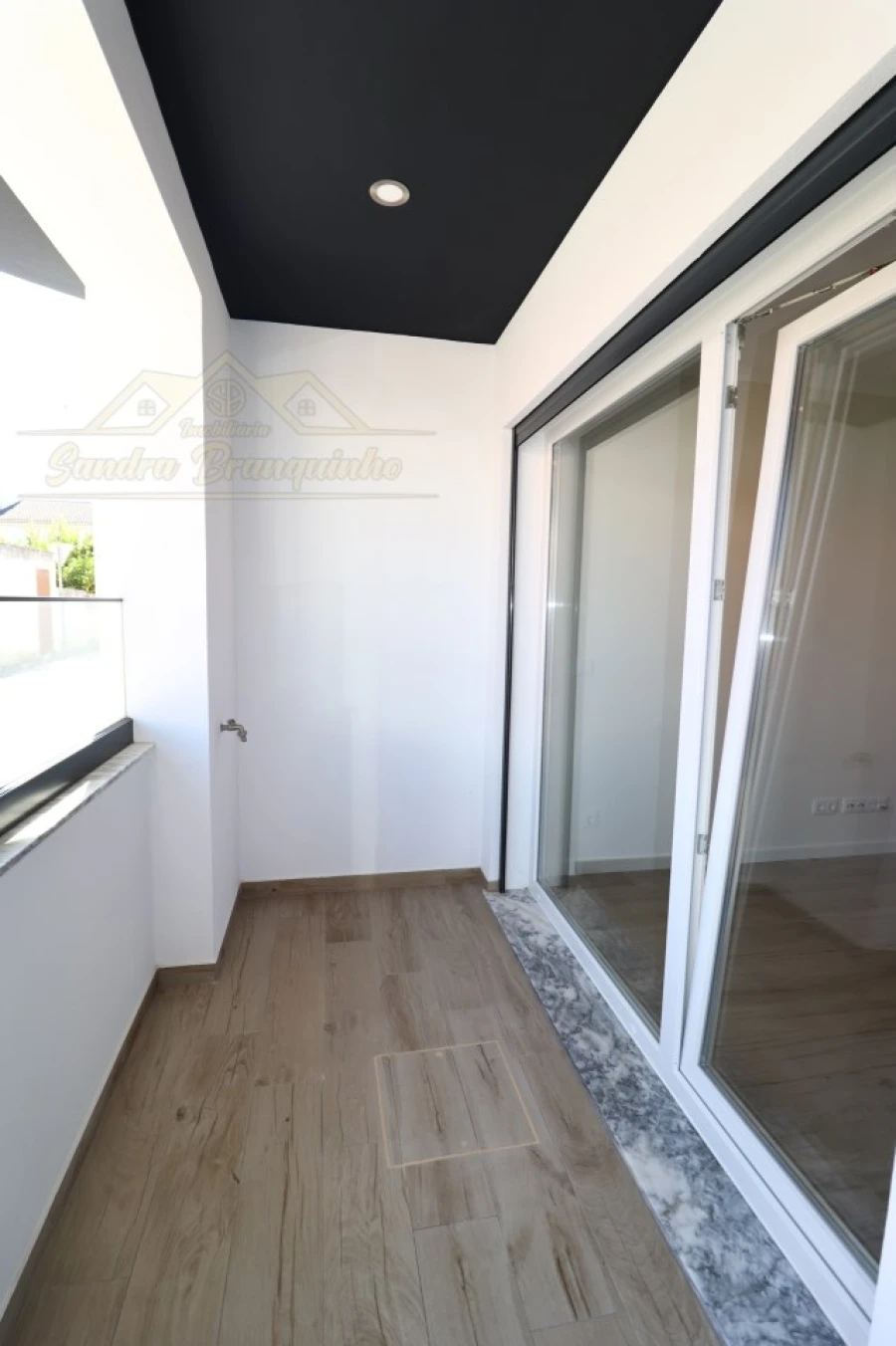 Apartamento T1 para Venda em Alfeizerão Foto 7