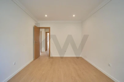 Apartamento T3 para Venda em Odivelas