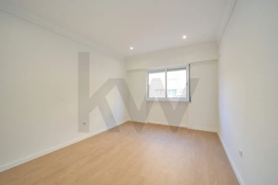Apartamento T3 para Venda em Odivelas