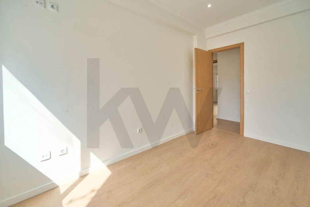 Apartamento T3 para Venda em Odivelas Foto 23