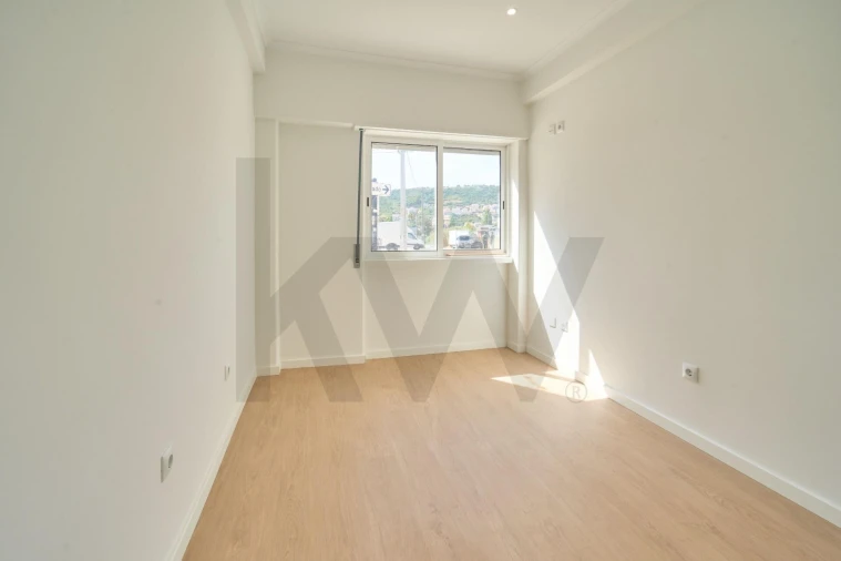Apartamento T3 para Venda em Odivelas Foto 22