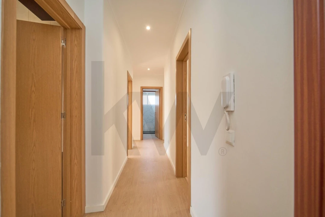 Apartamento T3 para Venda em Odivelas Foto 9