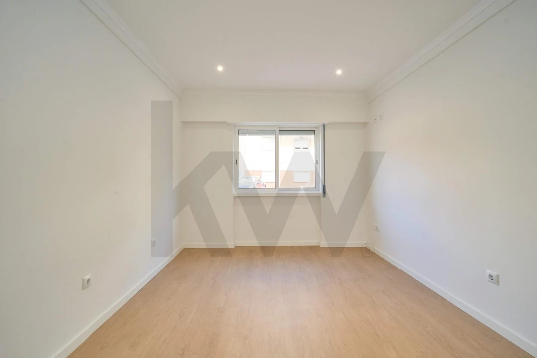 Apartamento T3 para Venda em Odivelas Foto 12