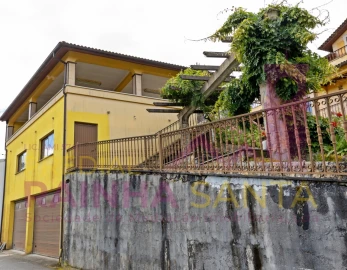 Moradia T8 para Venda em Penacova