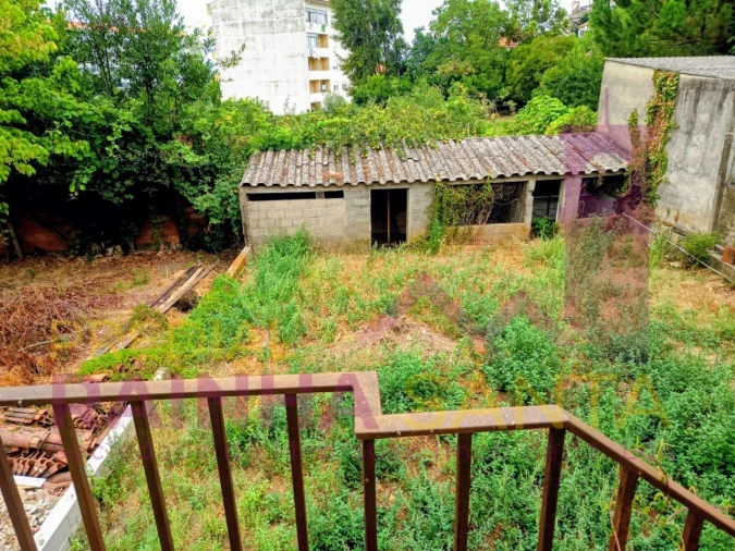 Moradia T4 para Venda em Lousã e Vilarinho Foto 13