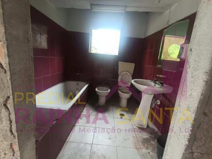 Moradia T4 para Venda em Lousã e Vilarinho Foto 14
