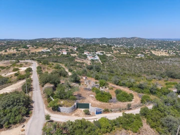 Terreno para Venda em Santa Barbara de Nexe