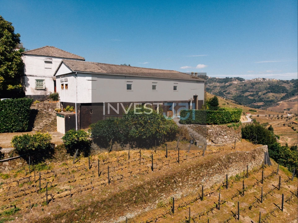 Moradia T4 para Venda em Sever Planta 2