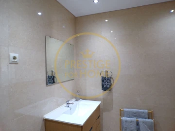 Apartamento T1 para Arrendamento em Loule (São Clemente)