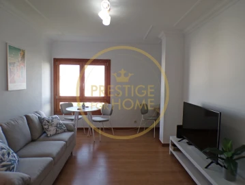 Apartamento T1 para Arrendamento em Loule (São Clemente)