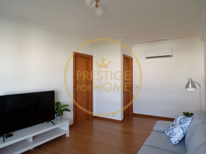 Apartamento T1 para Arrendamento em Loule (São Clemente) Foto 3