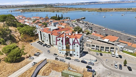 Apartamento T3 para Venda em Seixal