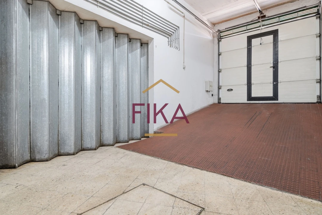Apartamento T3 para Venda em Seixal Foto 37