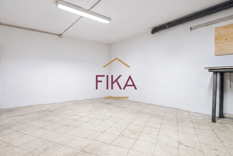 Apartamento T3 para Venda em Seixal Foto 38