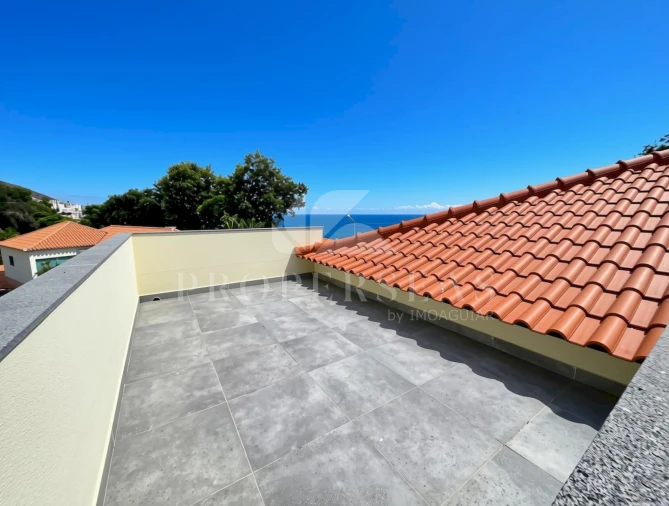 Moradia T4 para Venda em São Martinho Foto 4