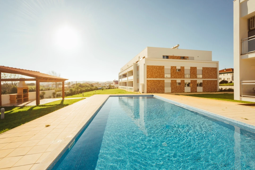 Apartamento T1 para Venda em São Martinho do Porto Foto 1