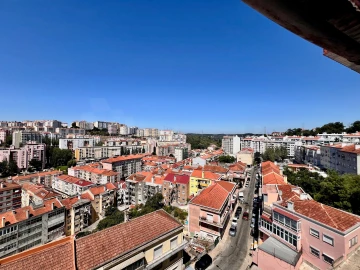 Apartamento T2 para Venda em Agualva e Mira-Sintra