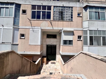 Apartamento T2 para Venda em Agualva e Mira-Sintra