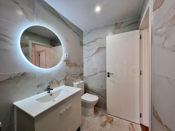 Apartamento T2 para Venda em Agualva e Mira-Sintra Foto 20